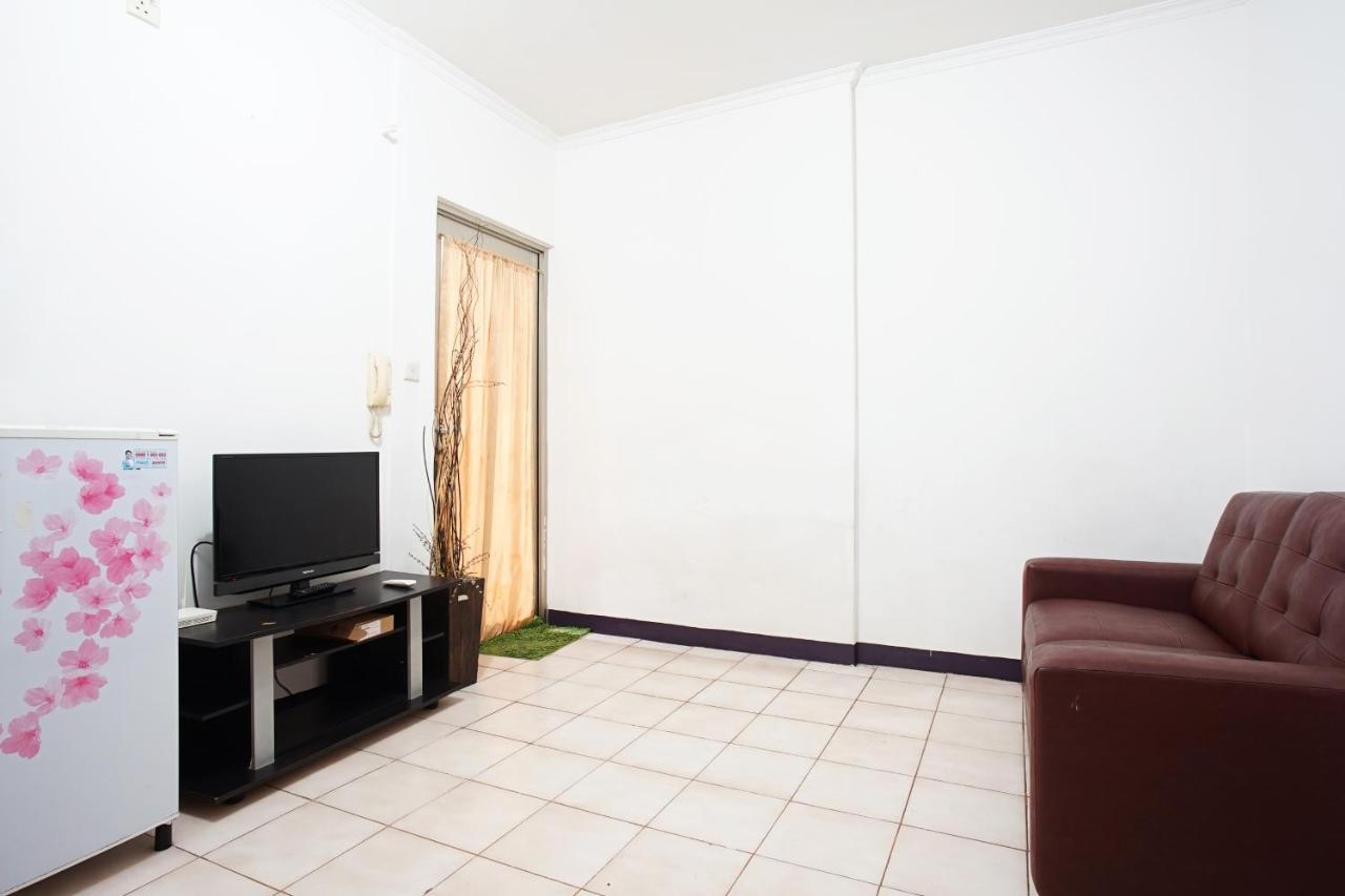 Mediterania Garden Residence I Джакарта Экстерьер фото