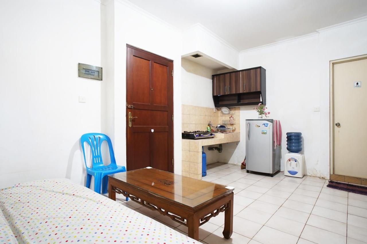 Mediterania Garden Residence I Джакарта Экстерьер фото