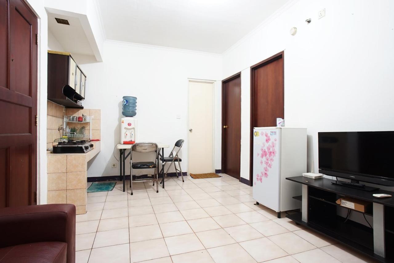 Mediterania Garden Residence I Джакарта Экстерьер фото
