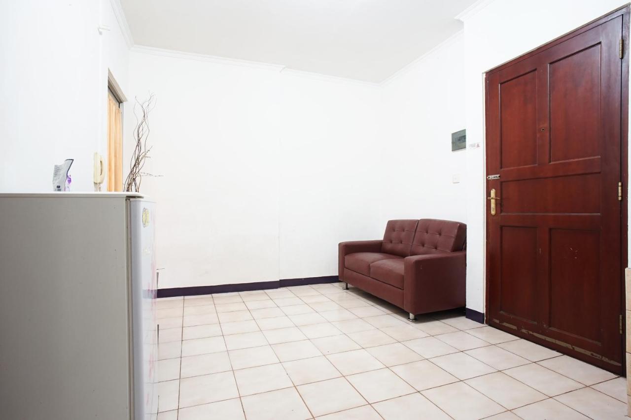 Mediterania Garden Residence I Джакарта Экстерьер фото